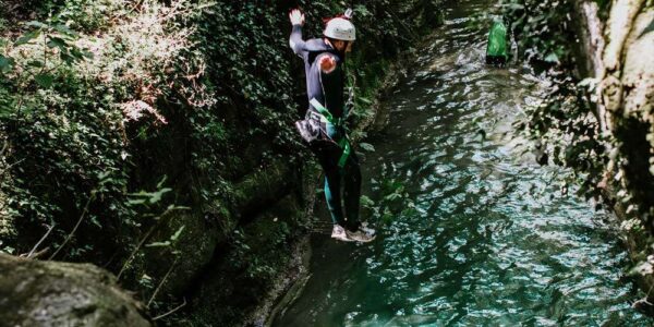 canyoning-in-toscana canyoning-in-toscana