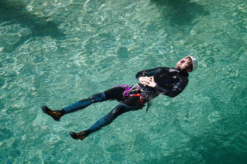 Wat is canyoning? Zeker een onvergetelijke ervaring.